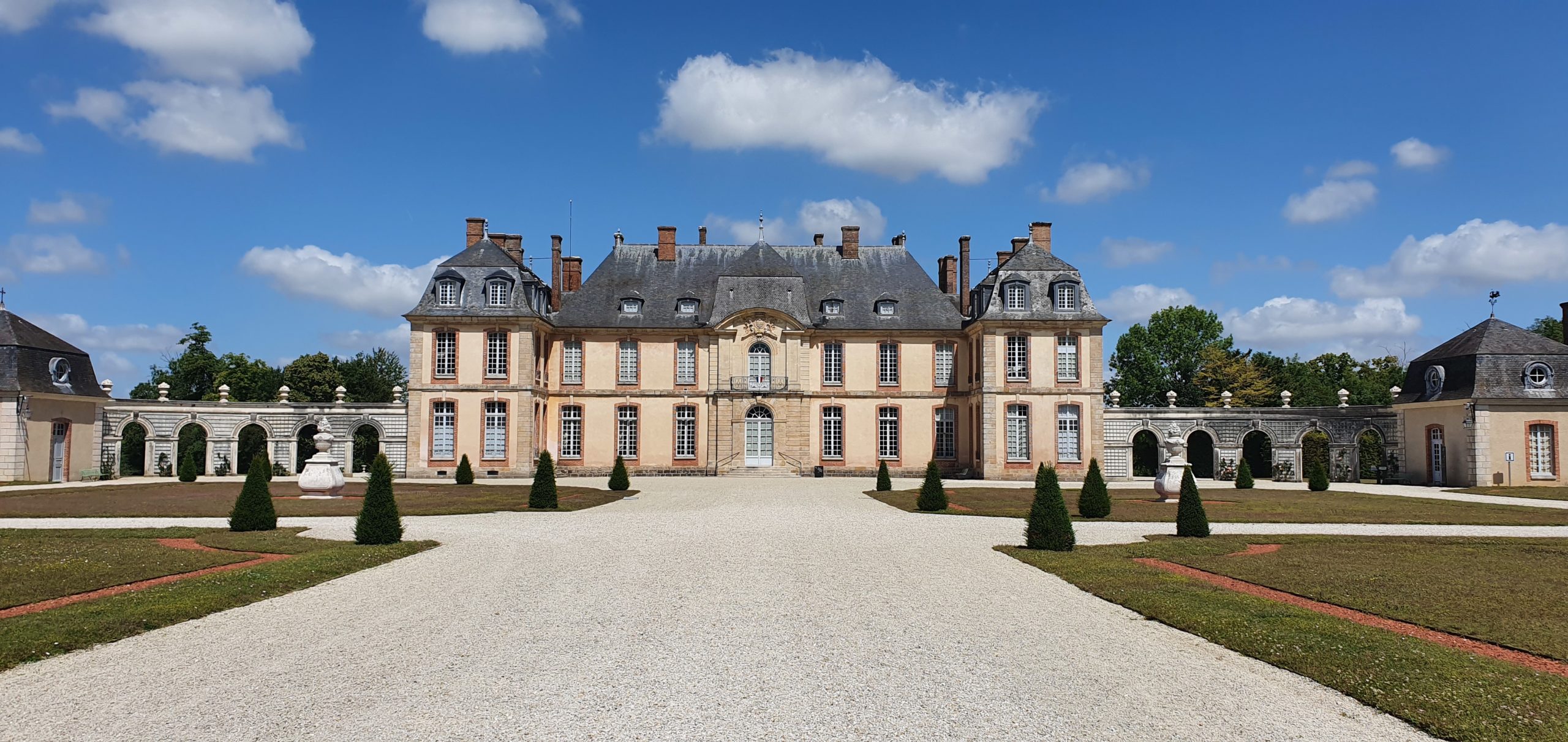 chateau de La Motte Tilly