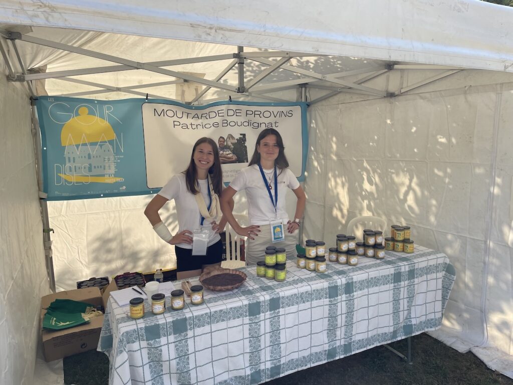 Le stand de Patrice BOUDIGNAT, membre de notre association et conseiller éminent du terroir